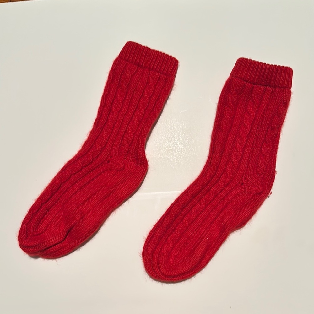 100% cashmere Red Socks, brand new